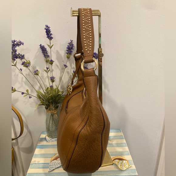 Michael Kors Brown Pebbled Leather Studded Strap Hobo Shoulder Bag MK Charm - Picture 4 of 7